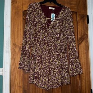 Entro, S, maroon and gold